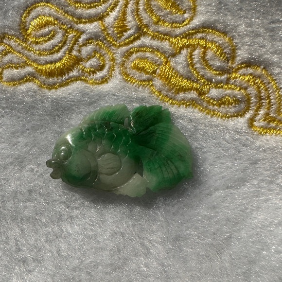 Natural Myanmar Jadeite Jade fish - Picture 2 of 7